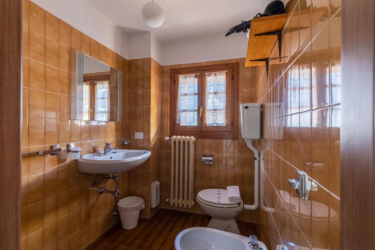 Hotel Dufour Макуньяга Екстер'єр фото